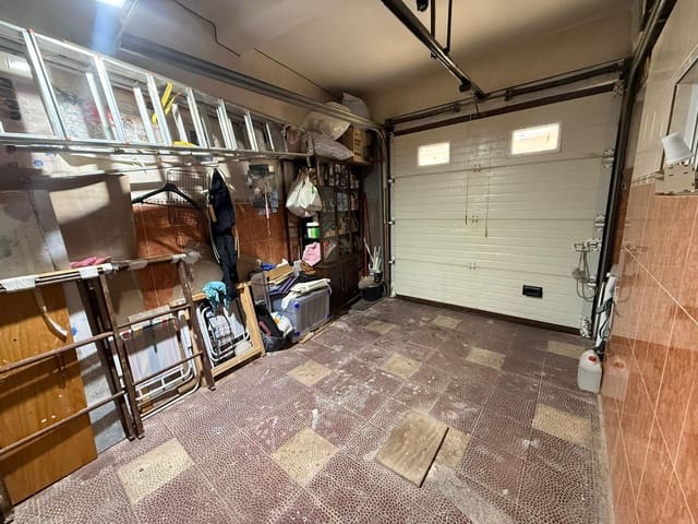 3 soverom Leilighet til salgs i La Línea de la Concepción med garasje - € 230 000 (Ref: 9804574)