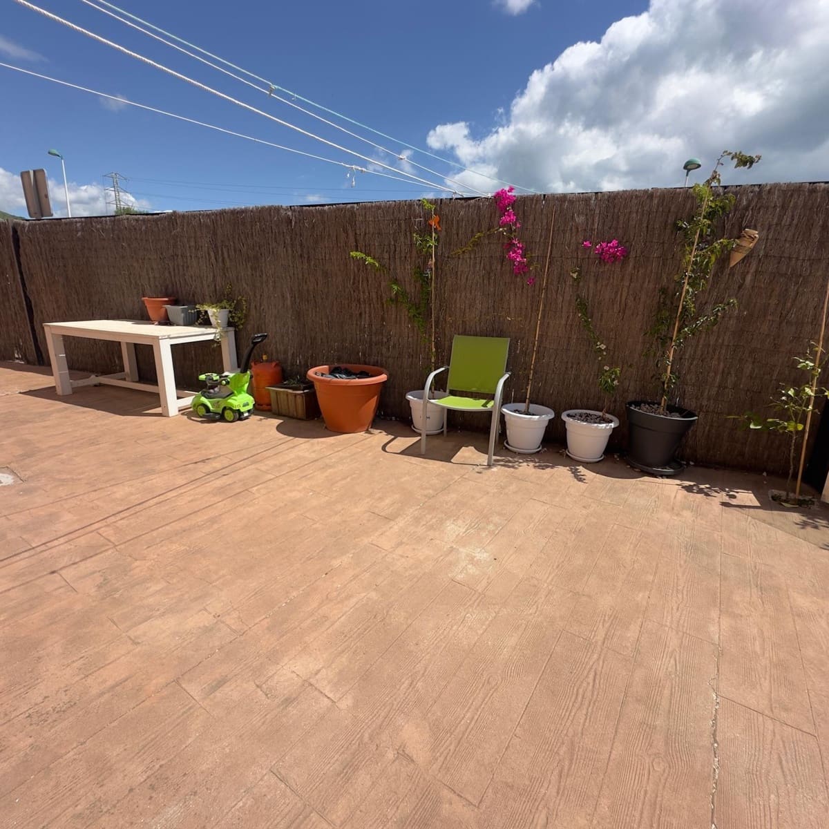 5 sovrum Lägenhet till salu i La Linea de la Concepcion - 295 000 € (Ref: 9818096)