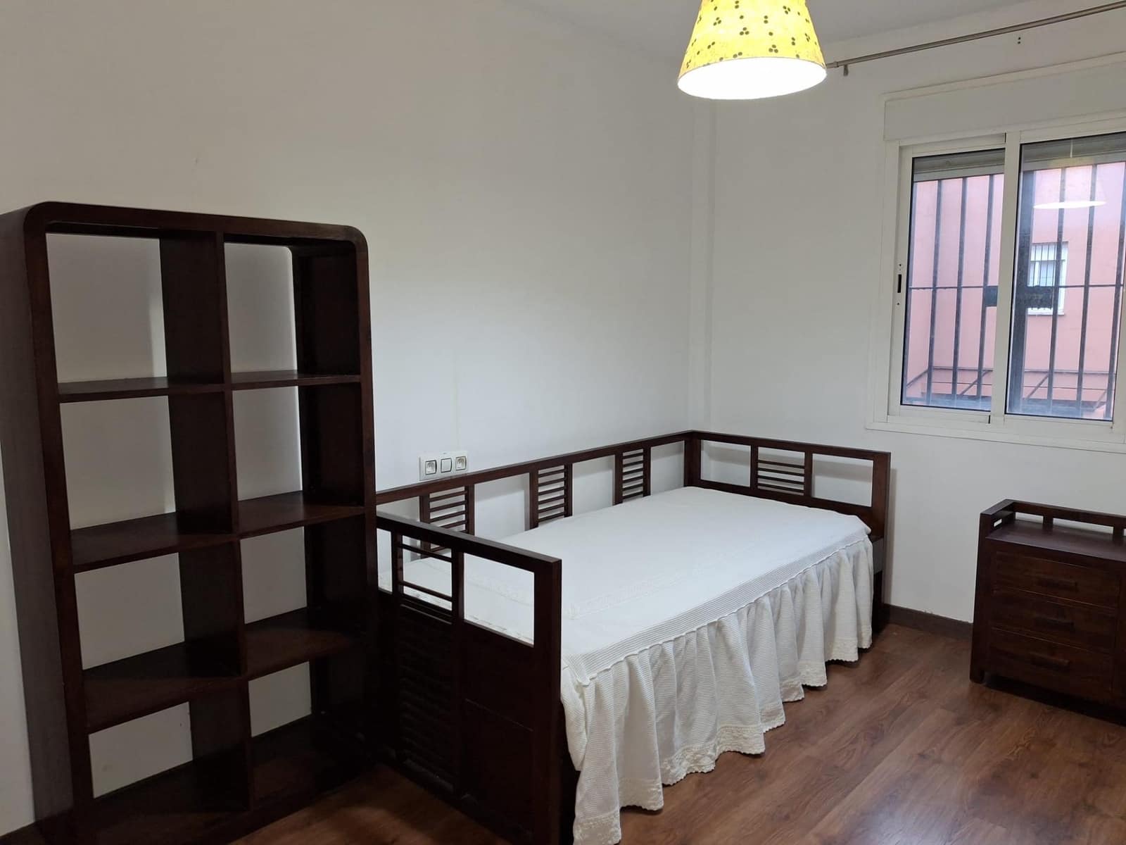 3 bedroom Terraced Villa for sale in Algeciras with garage - € 195,000 (Ref: 9818097)