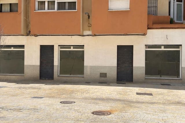 Erhverv til salg i La Línea de la Concepción - € 213.000 (Ref: 9825465)
