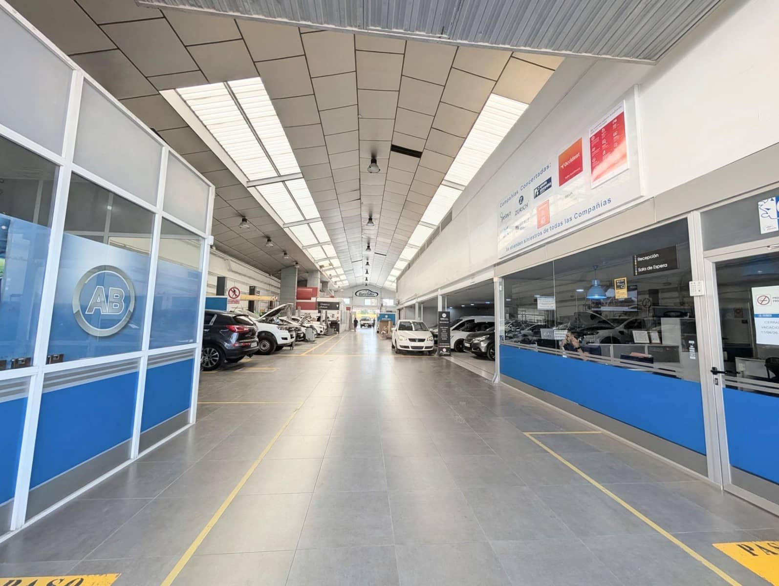Business for rent in Torrellano - € 3,500 (Ref: 10003810)