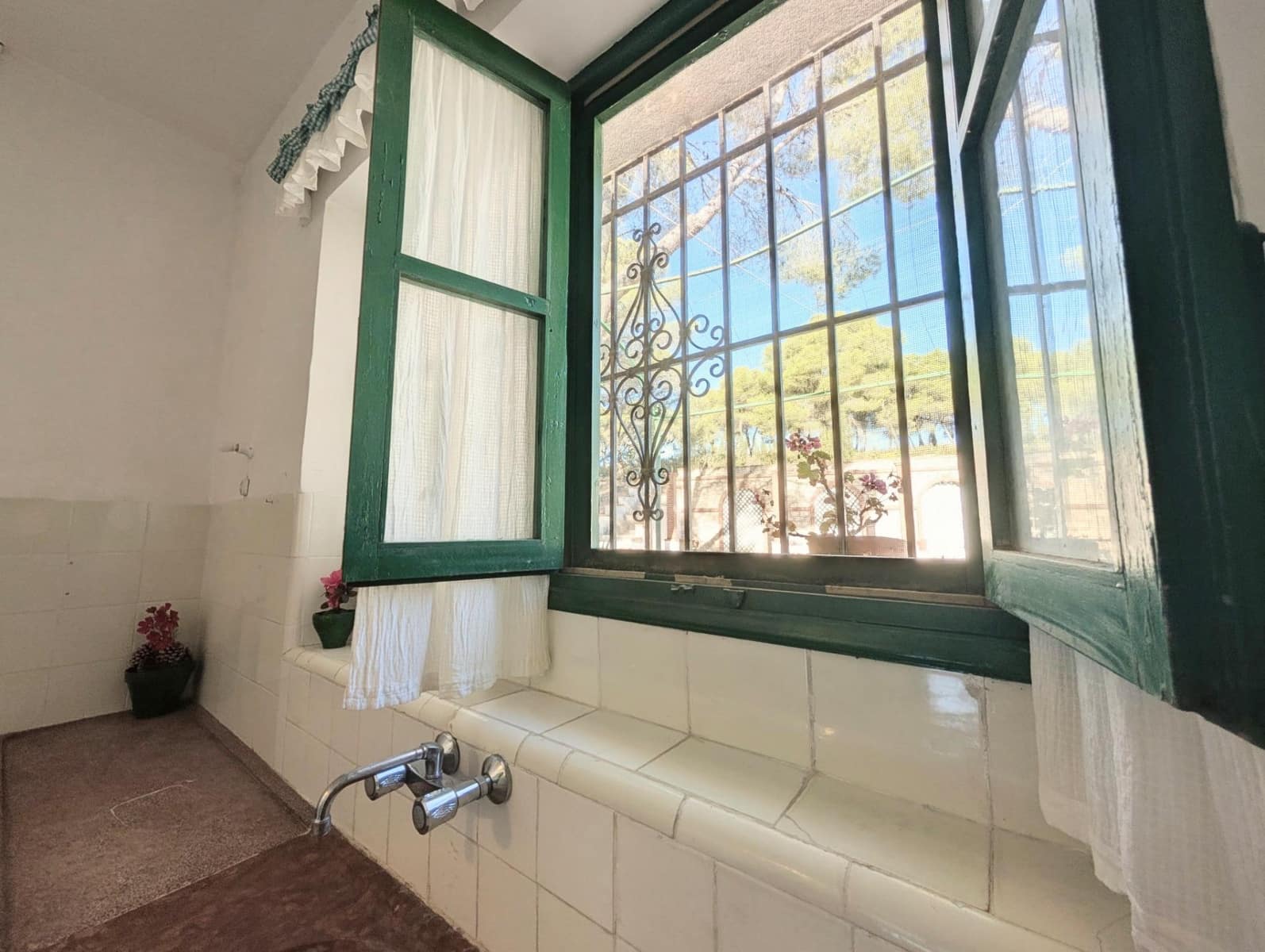 10 bedroom Finca/Country House for sale in Ibi with garage - € 960,000 (Ref: 10115777)