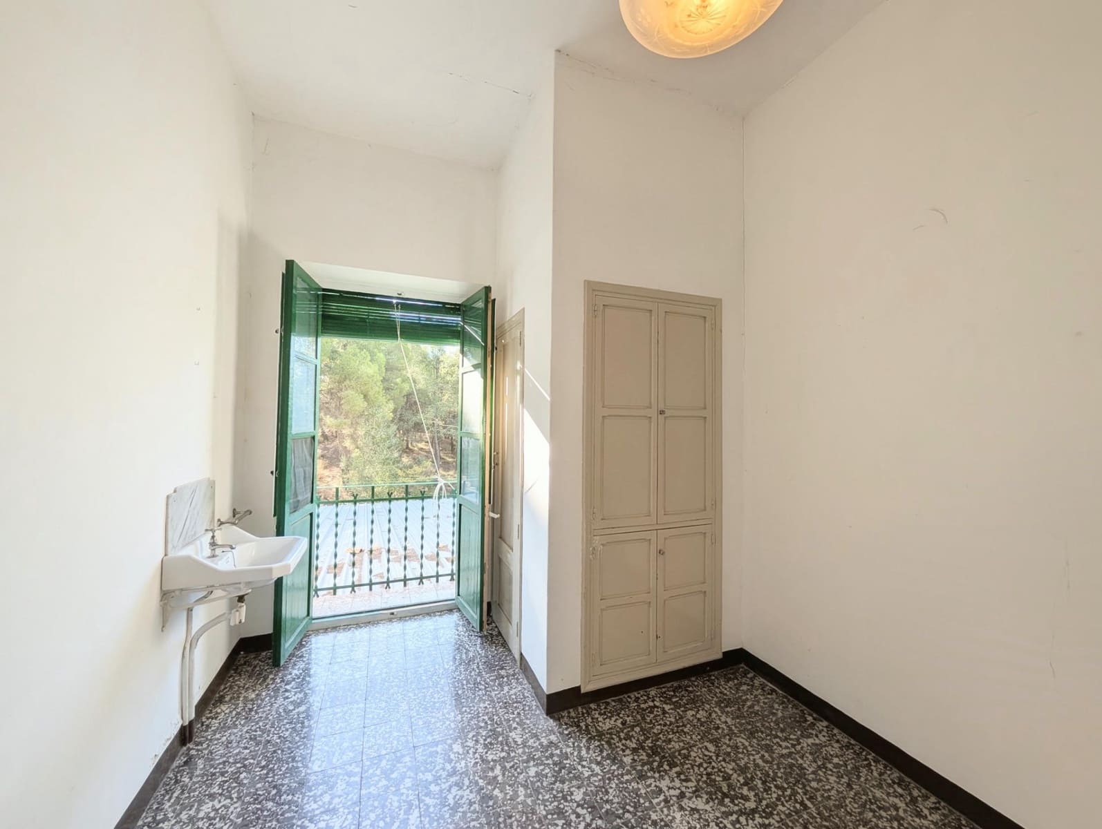 10 bedroom Finca/Country House for sale in Ibi with garage - € 960,000 (Ref: 10115777)