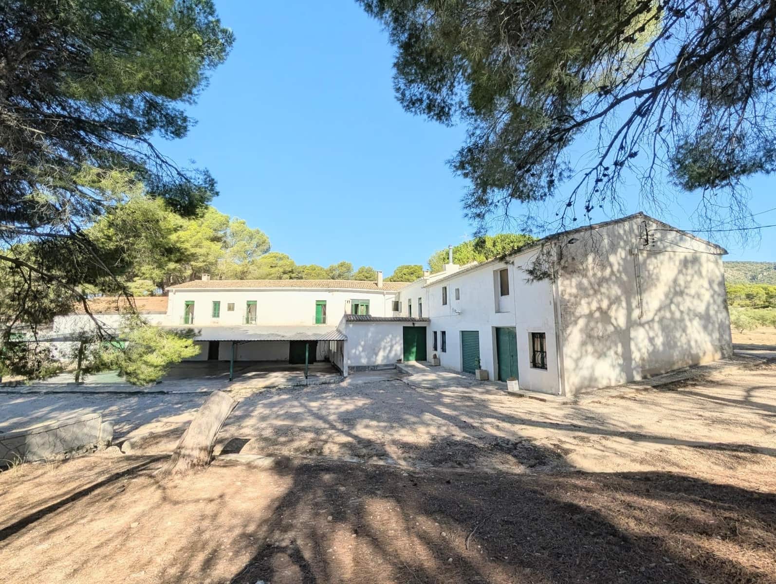 10 bedroom Finca/Country House for sale in Ibi with garage - € 960,000 (Ref: 10115777)