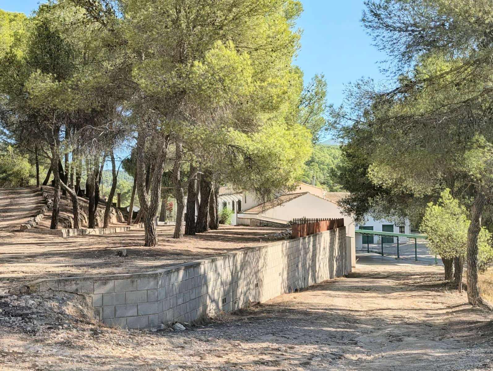 10 bedroom Finca/Country House for sale in Ibi with garage - € 960,000 (Ref: 10115777)