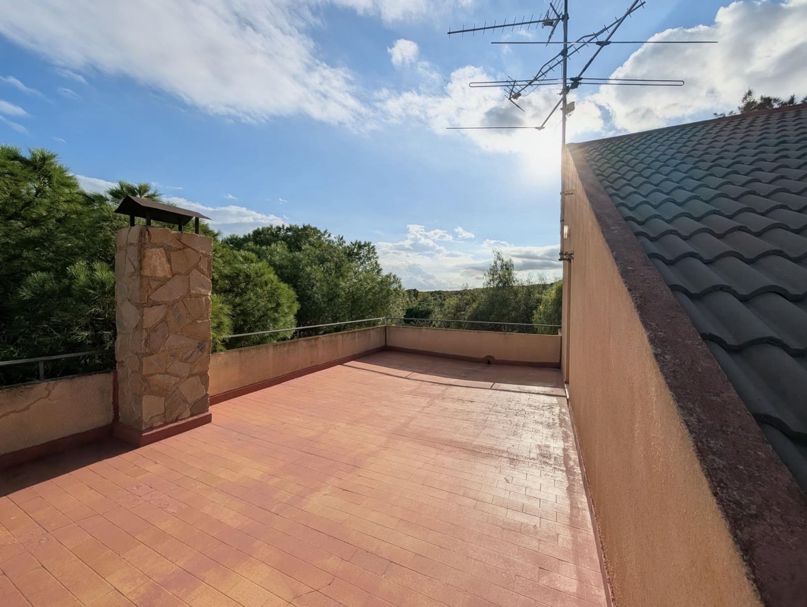 6 slaapkamer Villa te koop in Muchamiel / Mutxamel met zwembad garage - € 355.000 (Ref: 10148904)
