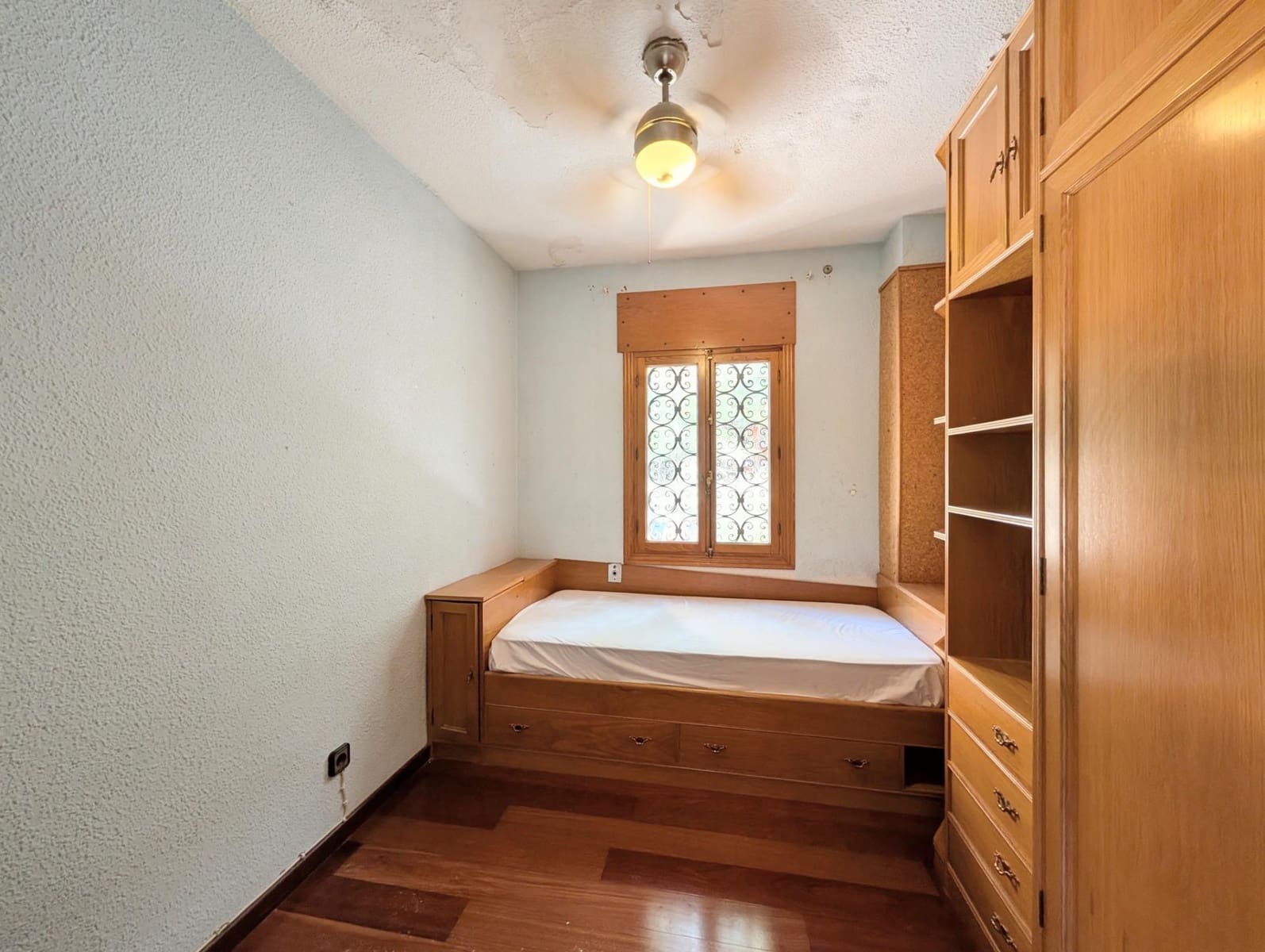 6 slaapkamer Villa te koop in Muchamiel / Mutxamel met zwembad garage - € 355.000 (Ref: 10148904)