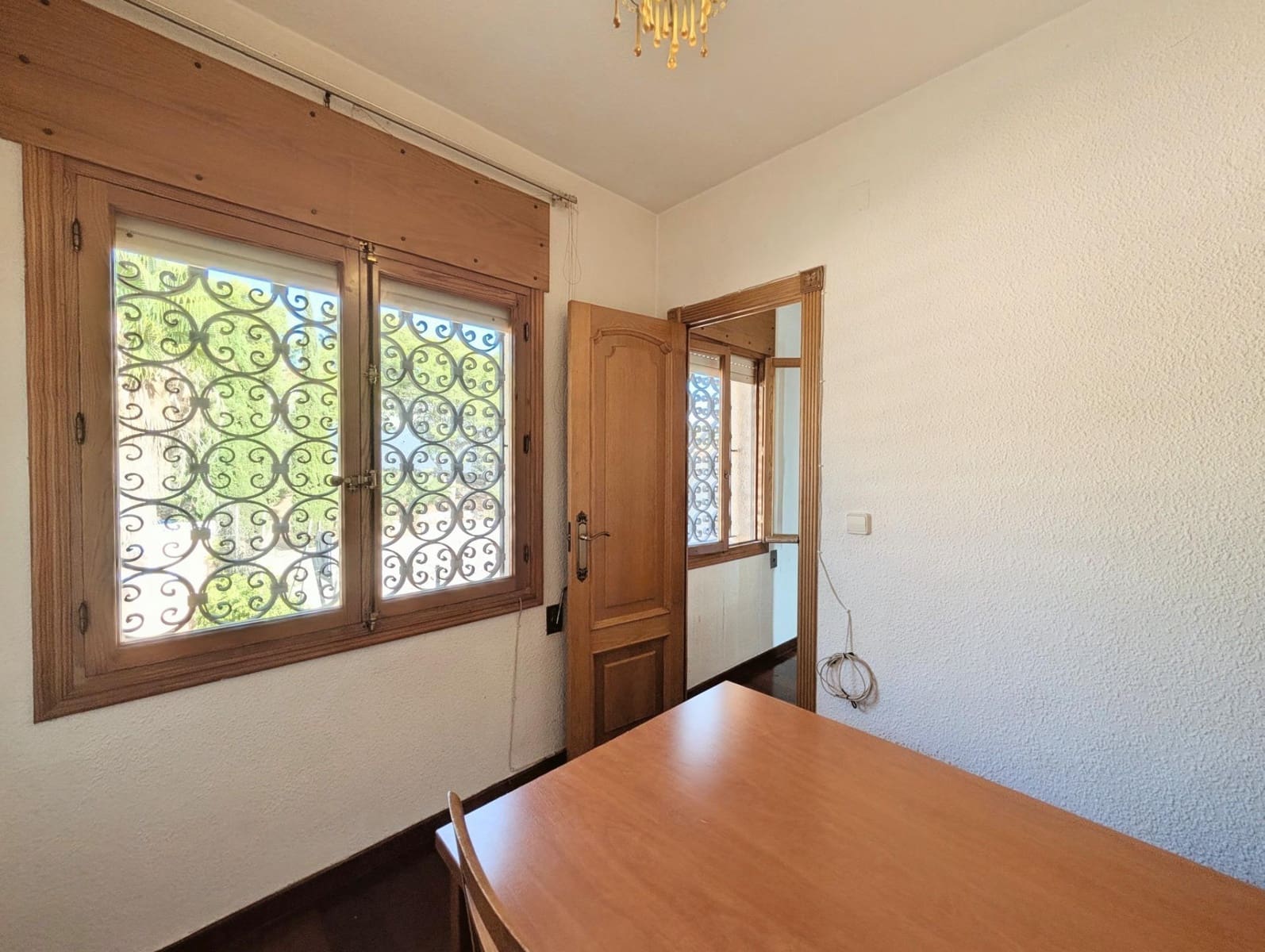 6 slaapkamer Villa te koop in Muchamiel / Mutxamel met zwembad garage - € 355.000 (Ref: 10148904)