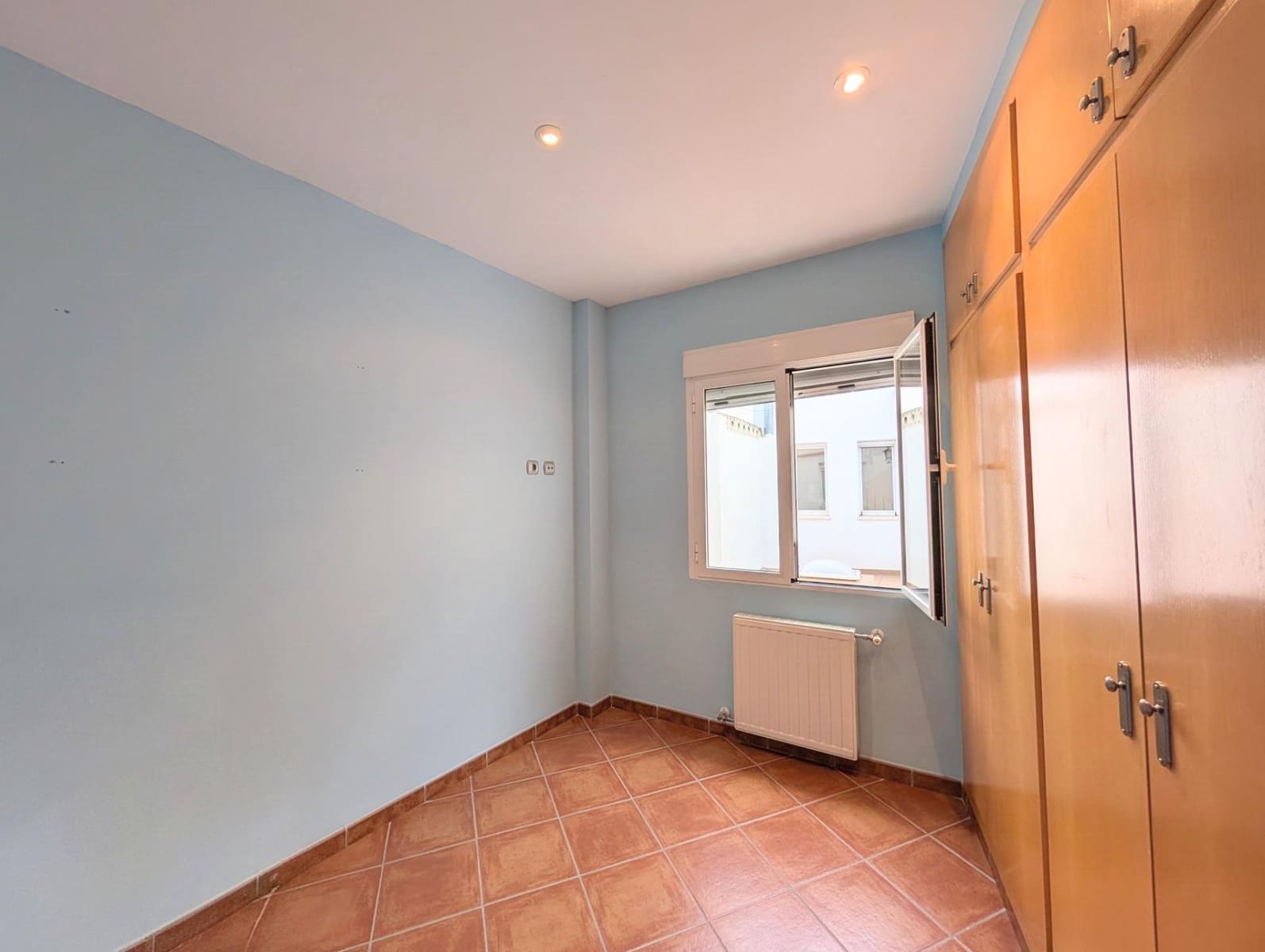 5 Zimmer Haus zu verkaufen in Alfafara mit Garage - 238.000 € (Ref: 10185081)