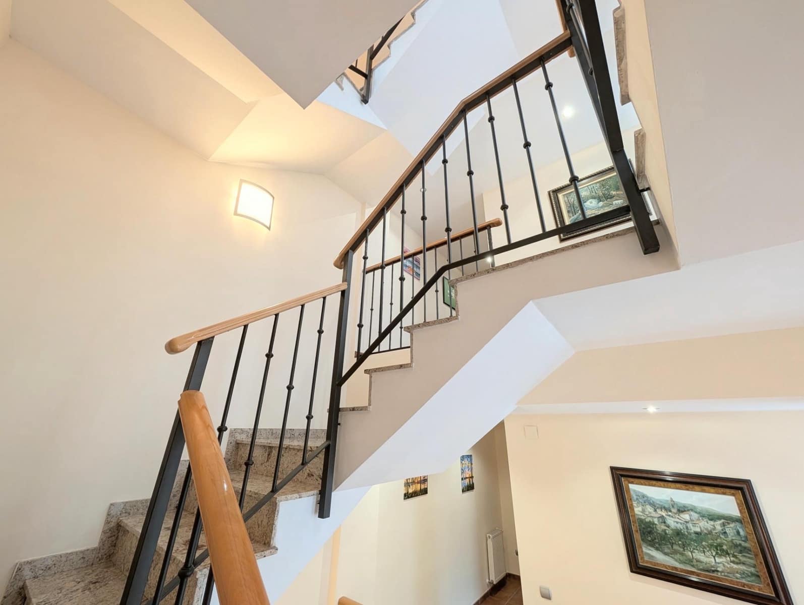 5 Zimmer Haus zu verkaufen in Alfafara mit Garage - 238.000 € (Ref: 10185081)