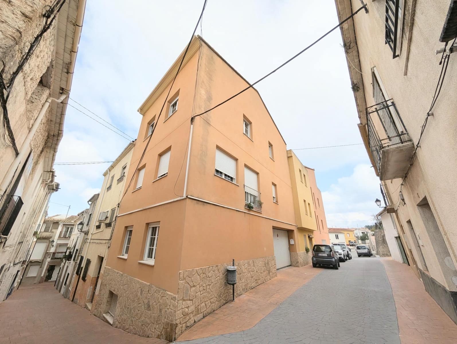 5 Zimmer Haus zu verkaufen in Alfafara mit Garage - 238.000 € (Ref: 10185081)
