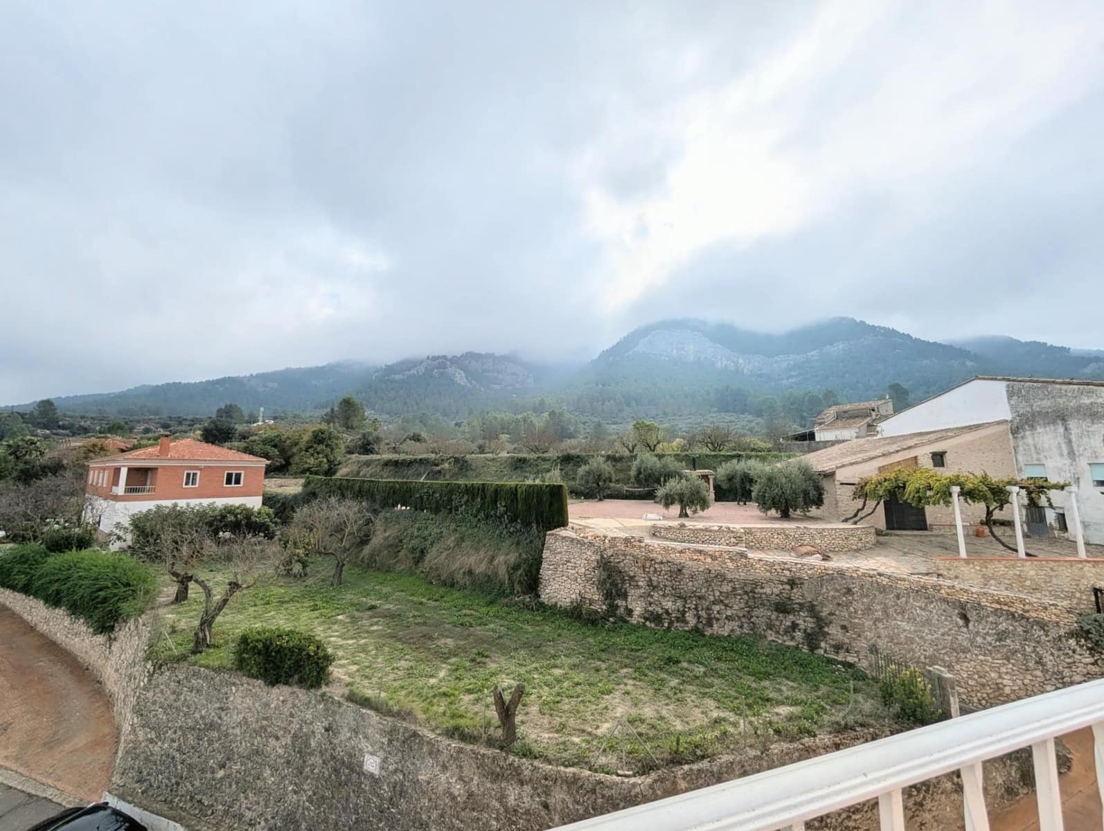 5 Zimmer Haus zu verkaufen in Alfafara mit Garage - 238.000 € (Ref: 10185081)