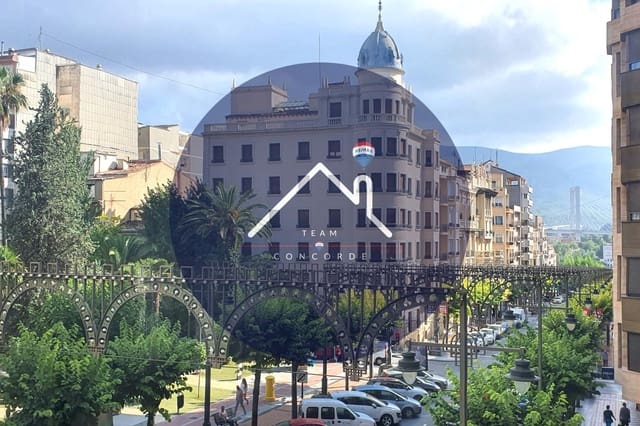 5 soverom Leilighet til salgs i Alcoy / Alcoi med garasje - € 249 400 (Ref: 8790018)
