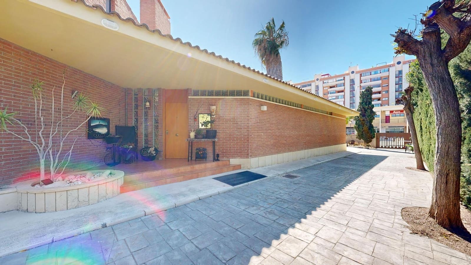 5 bedroom Villa for sale in Playa de San Juan with pool garage - € 1,200,000 (Ref: 8790023)