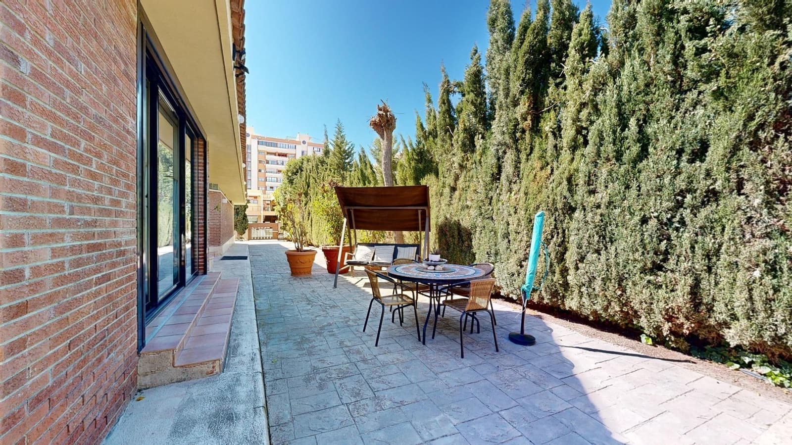 5 bedroom Villa for sale in Playa de San Juan with pool garage - € 1,200,000 (Ref: 8790023)