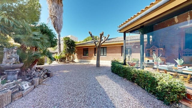 5 soveværelse Villa til salg i Playa de San Juan, Alicante by med swimmingpool garage - € 1.200.000 (Ref: 8790023)