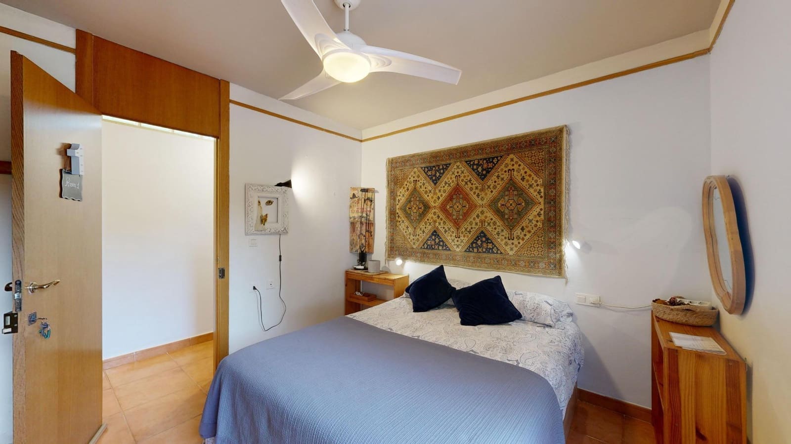 5 bedroom Villa for sale in Playa de San Juan with pool garage - € 1,200,000 (Ref: 8790023)