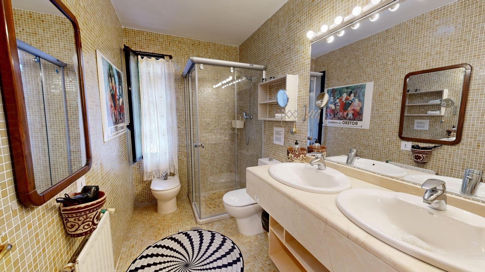 5 bedroom Villa for sale in Playa de San Juan with pool garage - € 1,200,000 (Ref: 8790023)