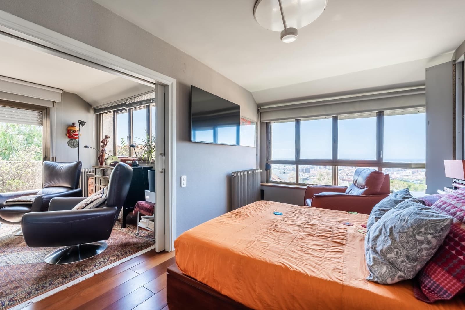 5 soveværelse Villa til salg i Esplugues de Llobregat med garage - € 1.650.000 (Ref: 8790024)