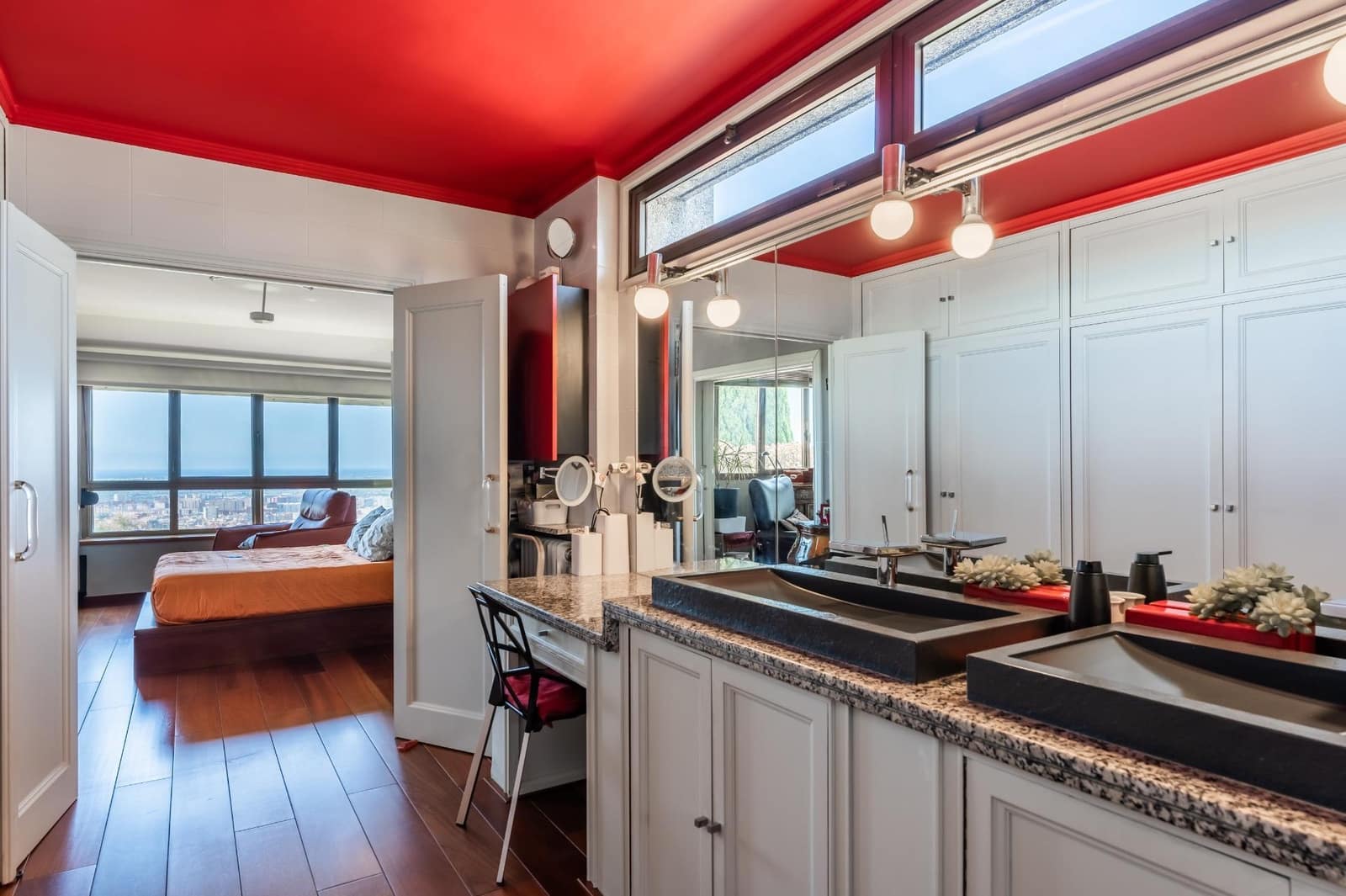 5 soveværelse Villa til salg i Esplugues de Llobregat med garage - € 1.650.000 (Ref: 8790024)