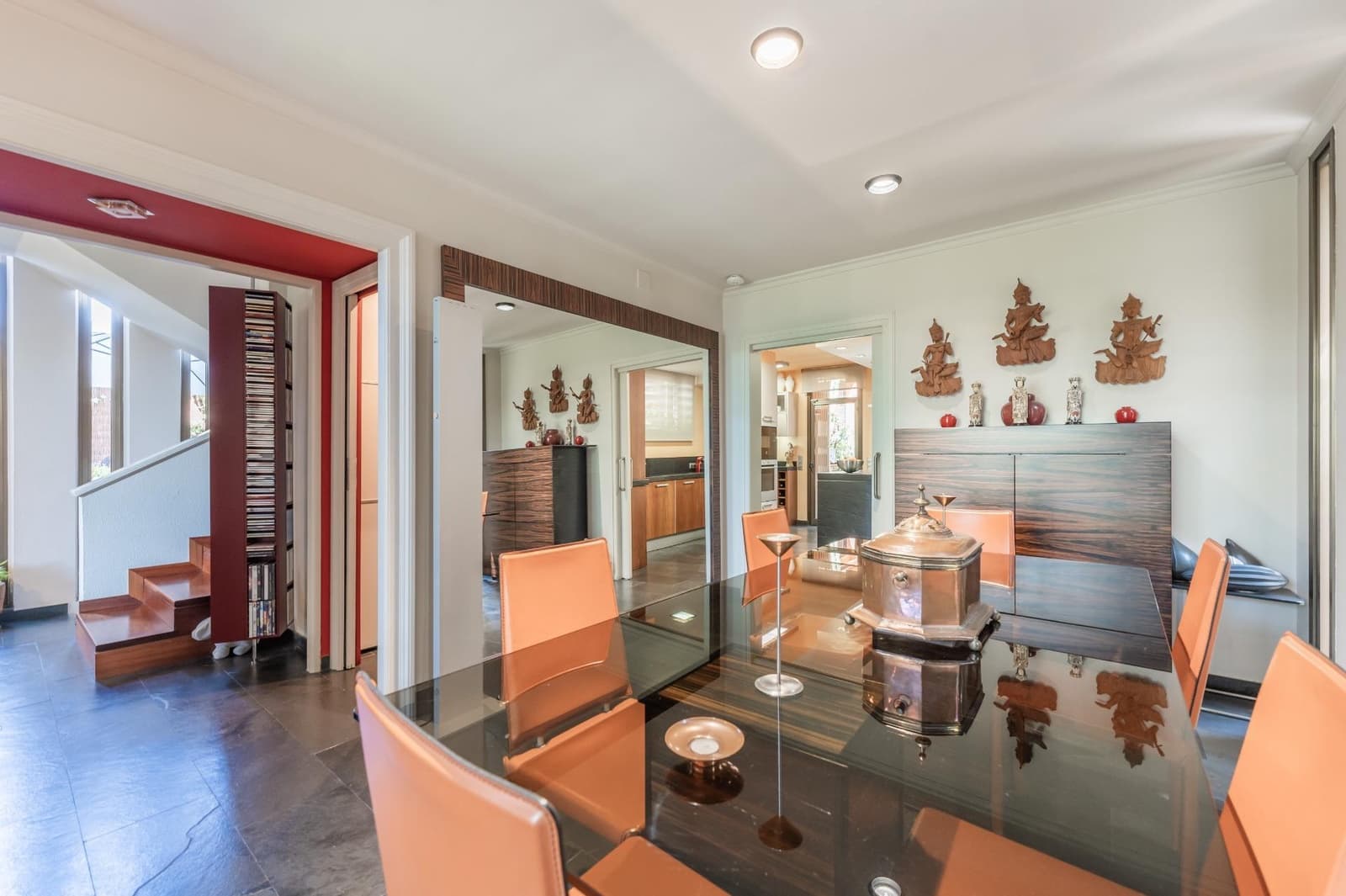 5 slaapkamer Villa te koop in Esplugues de Llobregat met garage - € 1.650.000 (Ref: 8790024)