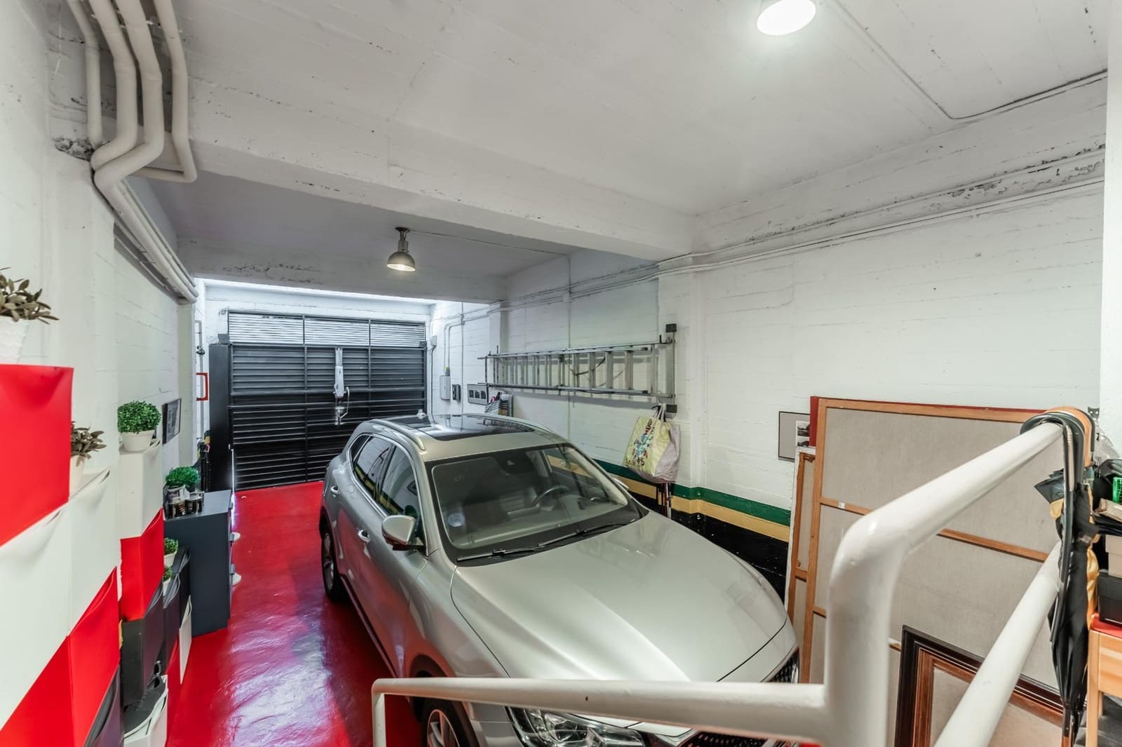 5 slaapkamer Villa te koop in Esplugues de Llobregat met garage - € 1.650.000 (Ref: 8790024)