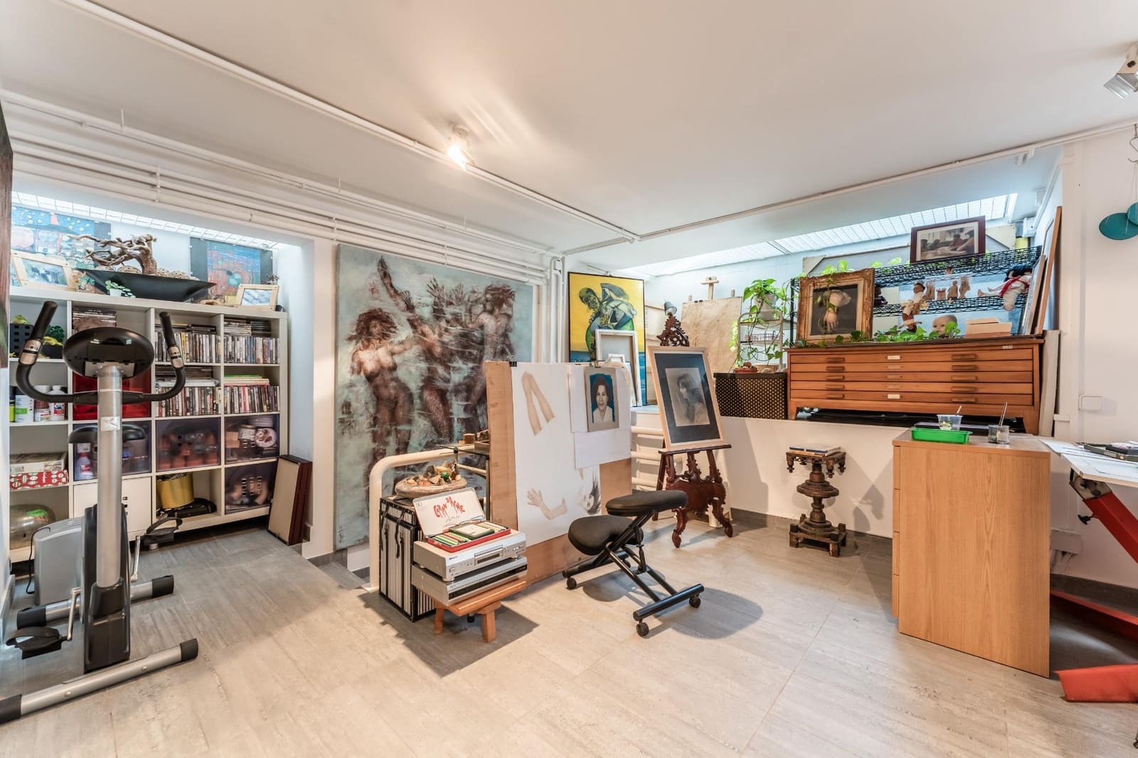 5 slaapkamer Villa te koop in Esplugues de Llobregat met garage - € 1.650.000 (Ref: 8790024)