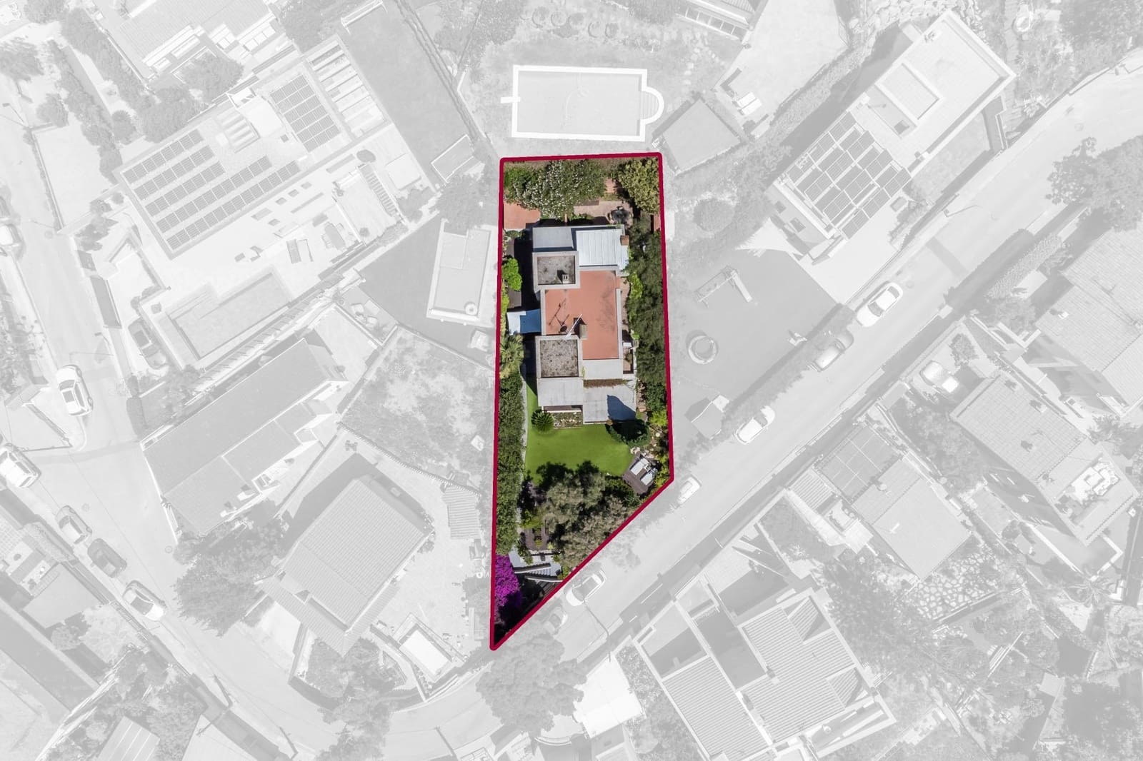 5 soverom Villa til salgs i Esplugues de Llobregat med garasje - € 1 650 000 (Ref: 8790024)