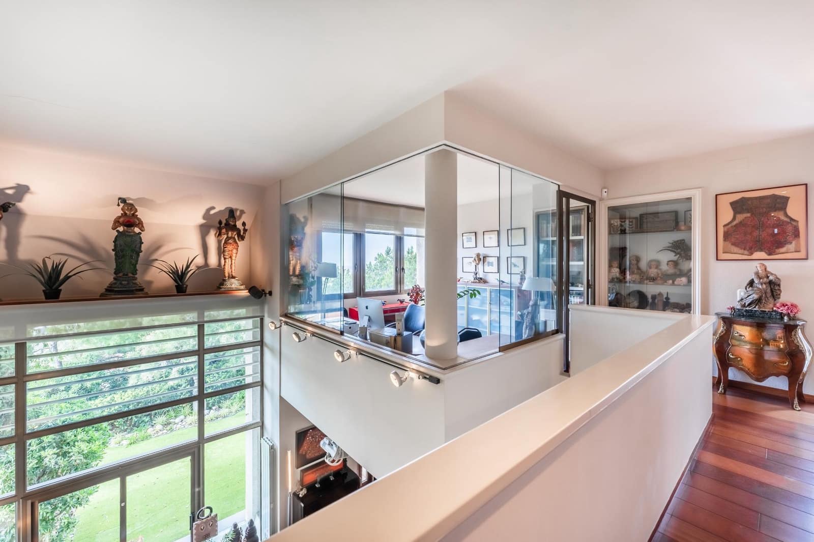 5 bedroom Villa for sale in Esplugues de Llobregat with garage - € 1,650,000 (Ref: 8790024)