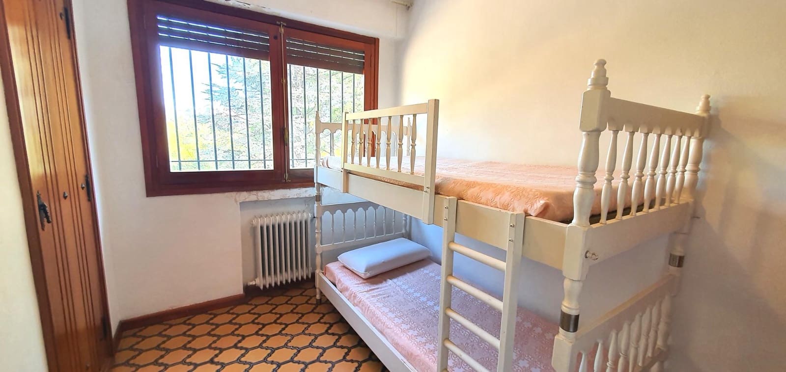 Chalet de 7 habitaciones en Cocentaina en venta con piscina garaje - 435.000 € (Ref: 8790031)