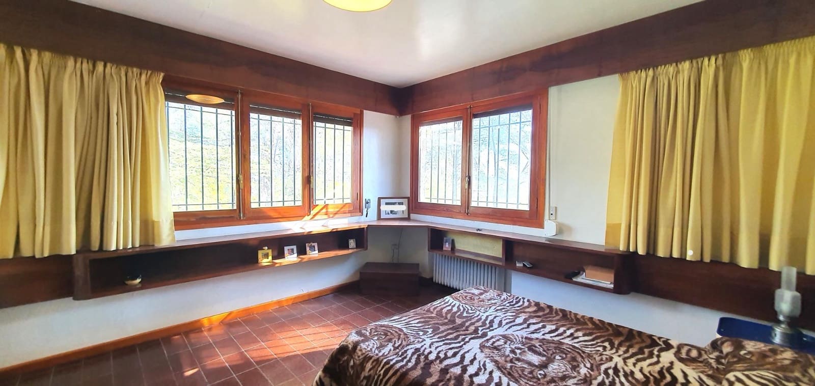 7 Zimmer Villa zu verkaufen in Cocentaina mit Pool Garage - 435.000 € (Ref: 8790031)