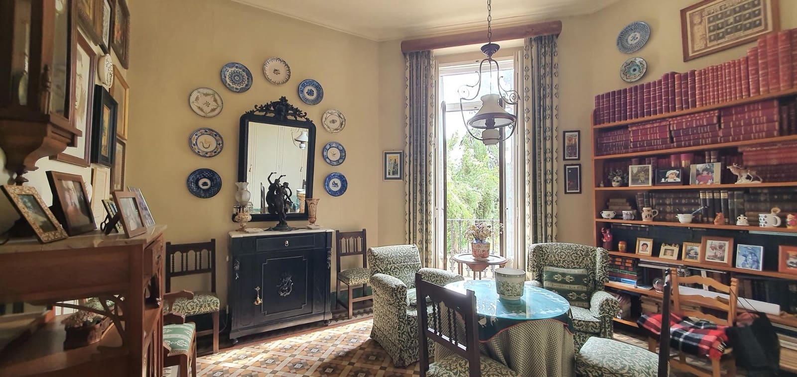 11 soverom Villa til salgs i Alcoy / Alcoi med garasje - € 860 000 (Ref: 8790035)