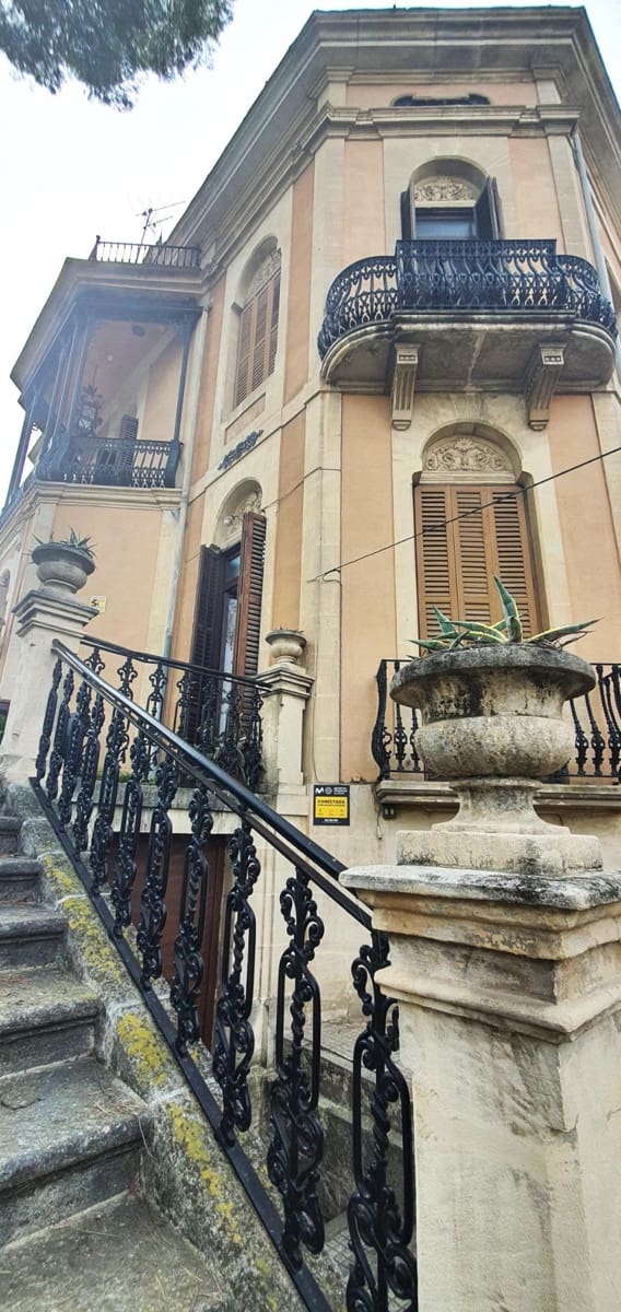 11 Zimmer Villa zu verkaufen in Alcoy / Alcoi mit Garage - 860.000 € (Ref: 8790035)