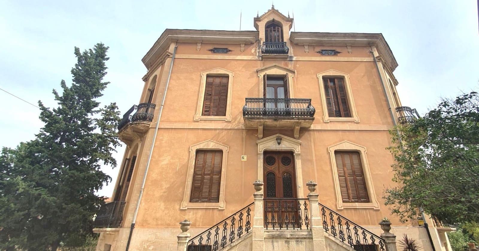 11 Zimmer Villa zu verkaufen in Alcoy / Alcoi mit Garage - 860.000 € (Ref: 8790035)