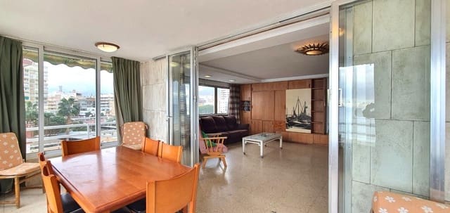 Apartamento de 4 habitaciones en Levante, Benidorm en venta con piscina garaje - 695.000 € (Ref: 8790043)
