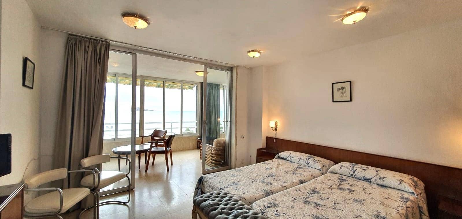 4 sypialnia Apartament na sprzedaż w Benidorm z basenem garażem - 695 000 € (Ref: 8790043)