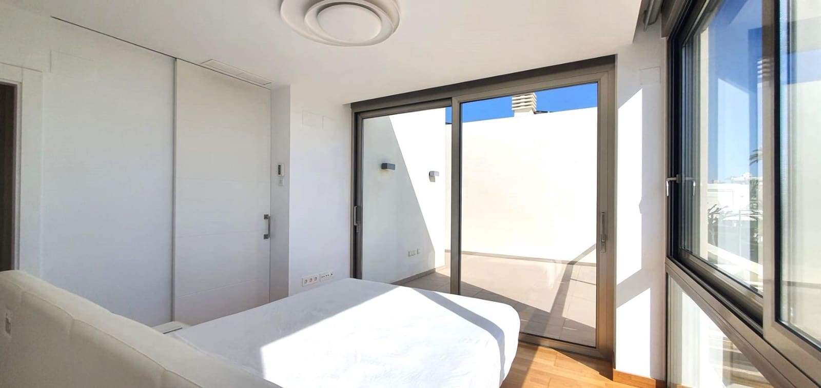 3 bedroom Bungalow for sale in La Villajoyosa / Vila Joiosa with pool garage - € 692,369 (Ref: 8809736)