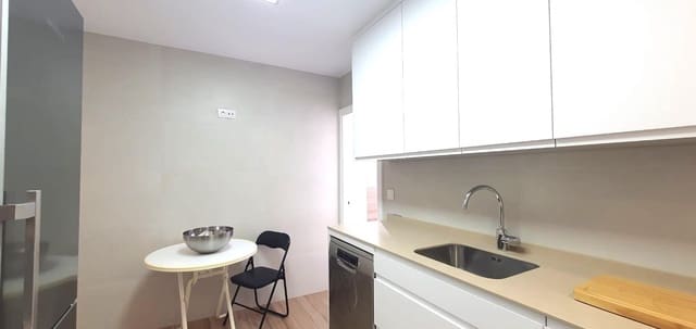 4 sovrum Lägenhet till salu i Zona Pueblo, Guardamar del Segura - 175 000 € (Ref: 8813090)