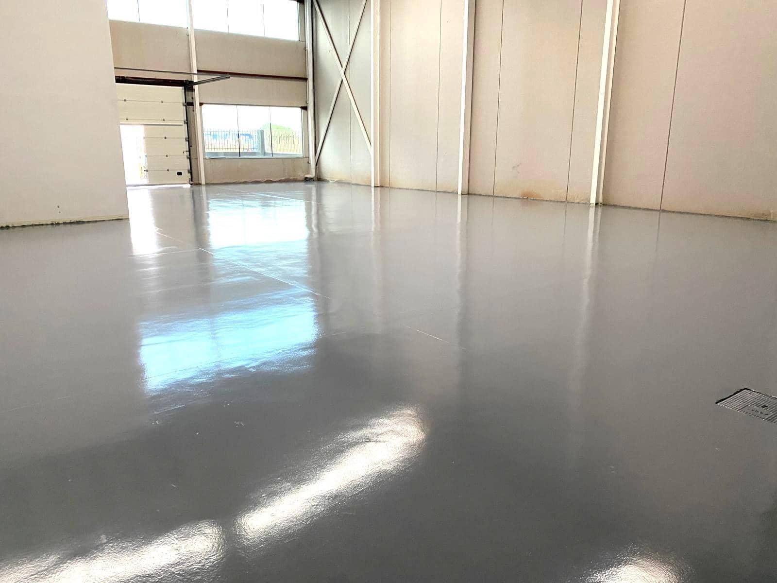 Entreprise à louer à Cox - 1 600 € (Ref: 8862652)