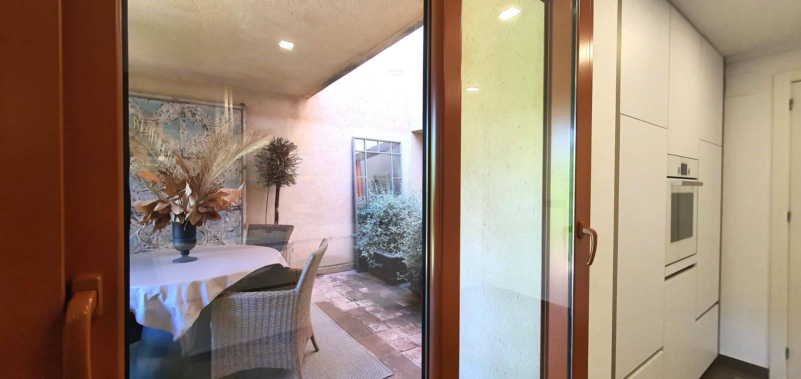 4 quarto Moradia em Banda para venda em Playa de San Juan com piscina garagem - 780 000 € (Ref: 8936977)