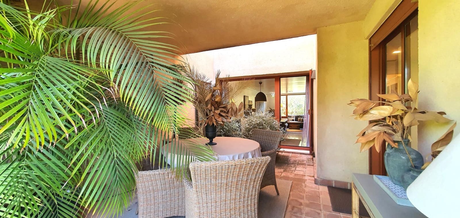 4 quarto Moradia em Banda para venda em Playa de San Juan com piscina garagem - 780 000 € (Ref: 8936977)