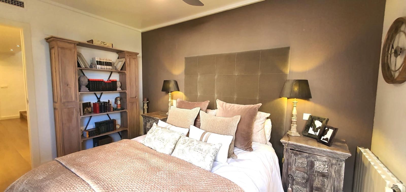 4 quarto Moradia em Banda para venda em Playa de San Juan com piscina garagem - 780 000 € (Ref: 8936977)