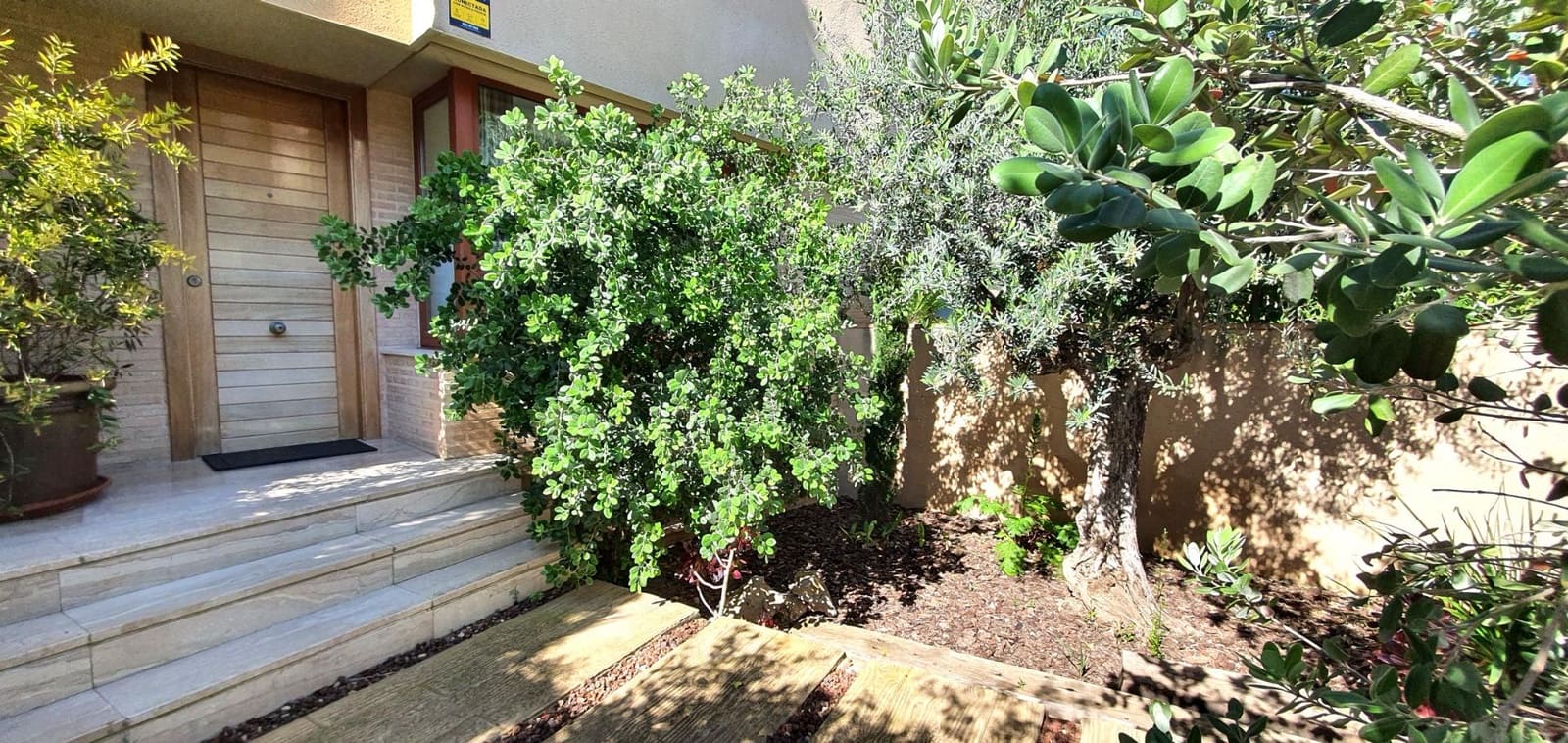 4 quarto Moradia em Banda para venda em Playa de San Juan com piscina garagem - 780 000 € (Ref: 8936977)