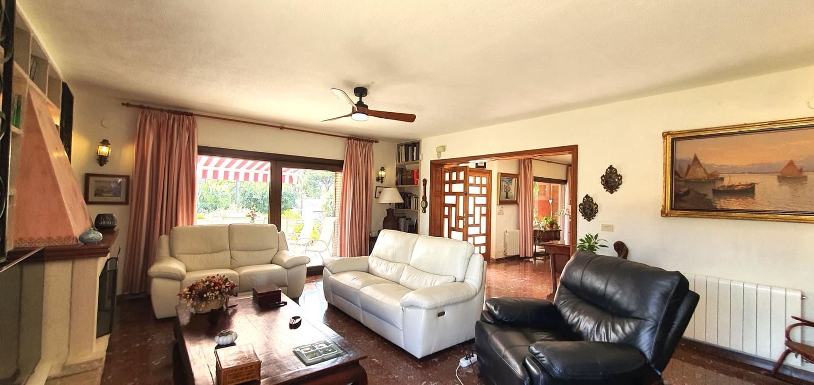 5 quarto Moradia para venda em La Font com piscina garagem - 1 236 069 € (Ref: 9012138)