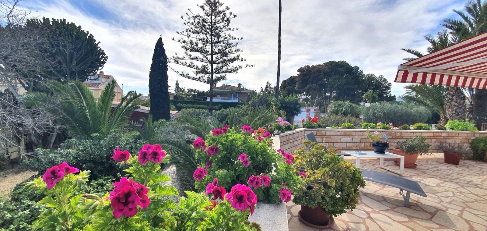 5 Zimmer Villa zu verkaufen in La Font mit Pool Garage - 1.236.000 € (Ref: 9012138)