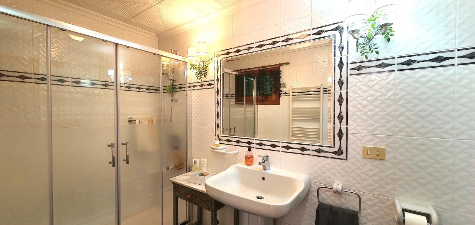 5 Zimmer Villa zu verkaufen in La Font mit Pool Garage - 1.236.000 € (Ref: 9012138)