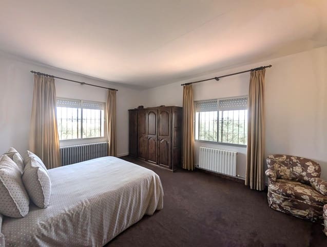 18 sypialnia Finka/Dom wiejski na sprzedaż w Argamasilla de Alba - 13 000 000 € (Ref: 9078078)