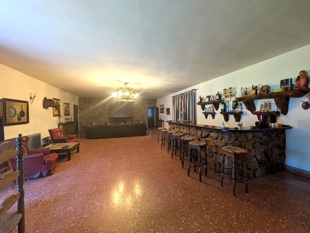 18 chambre Finca/Maison de Campagne à vendre à Argamasilla de Alba - 13 000 000 € (Ref: 9078078)