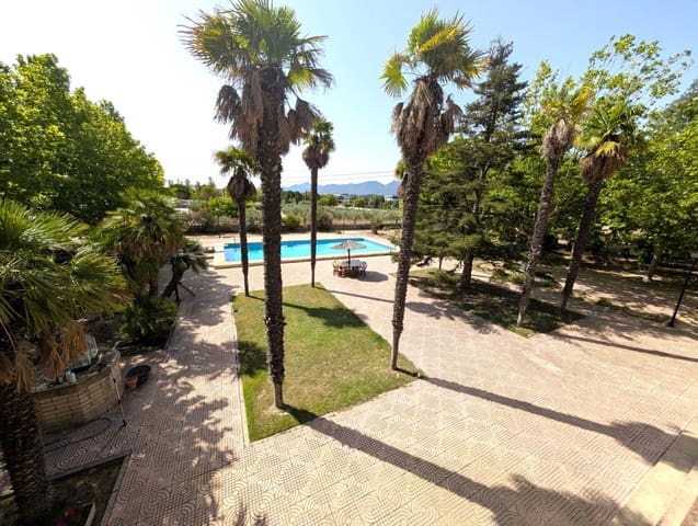 8 quarto Quinta/Casa Rural para venda em Onil com garagem - 550 000 € (Ref: 9165902)