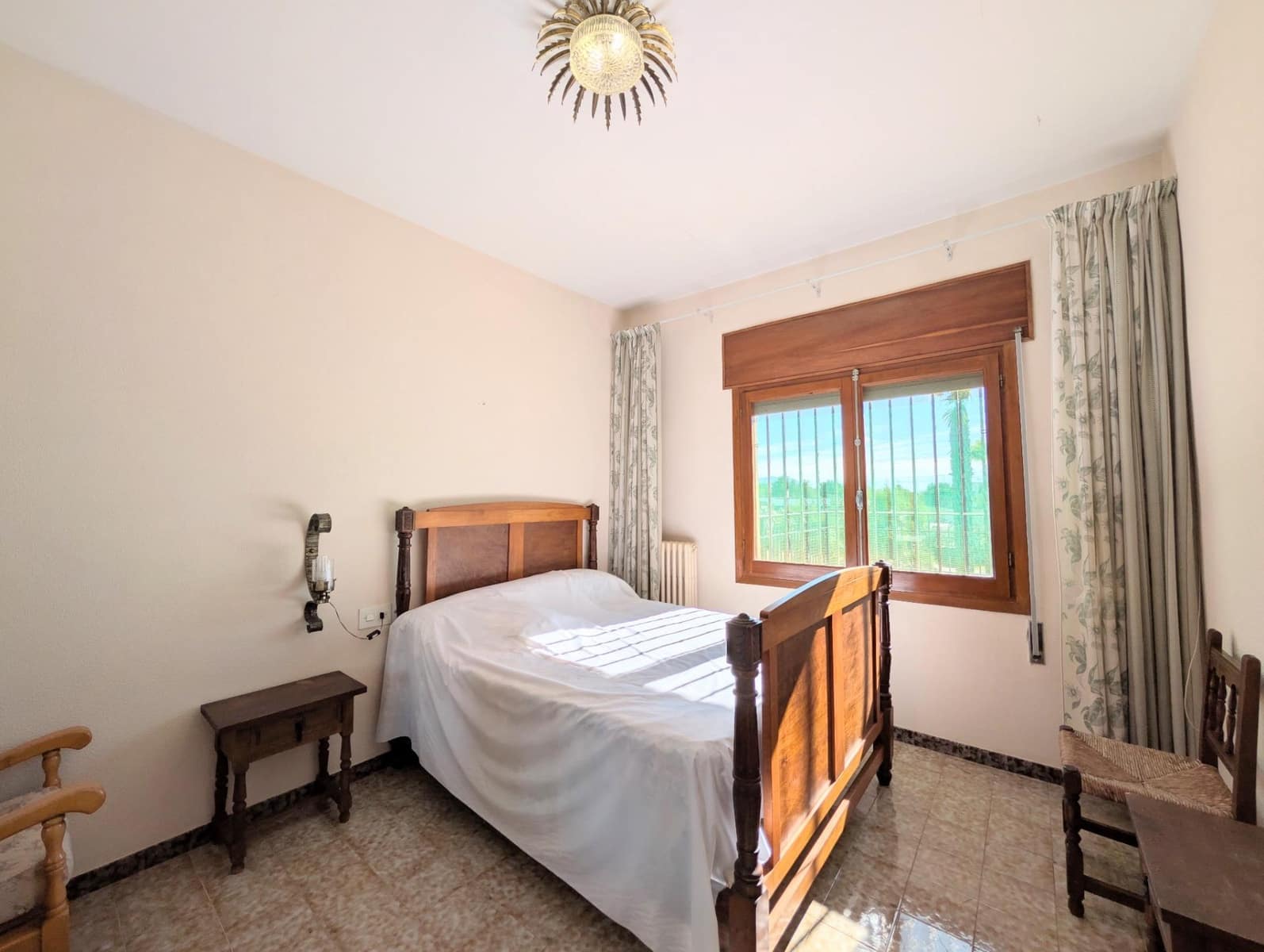 8 chambre Finca/Maison de Campagne à vendre à Onil avec garage - 550 000 € (Ref: 9165902)